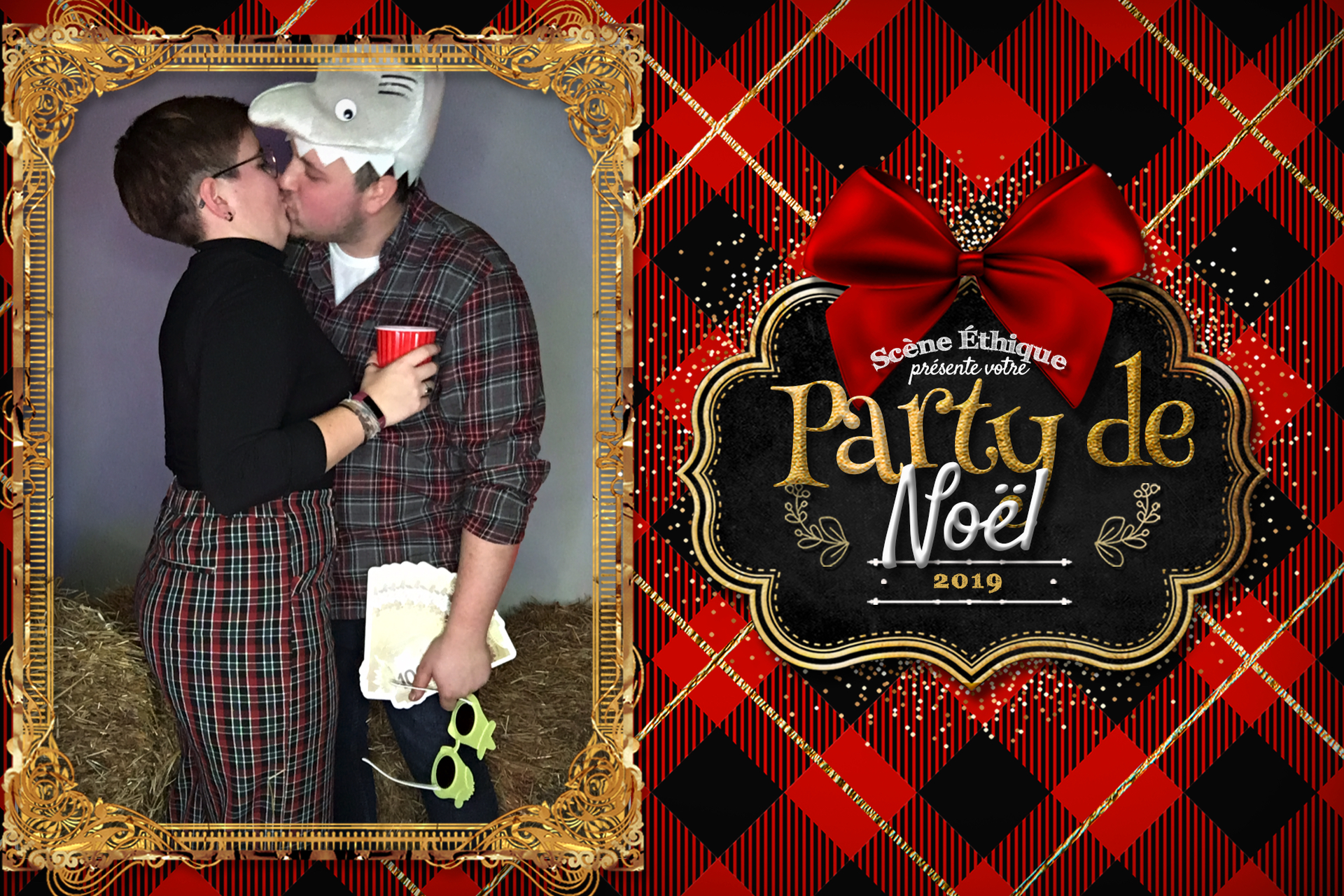 Party de Noel - SE Fabrication | View more photos from the event at album.pbooth.red/u/Photobooth-RED/Party-de-Noel-SE-Fabrication